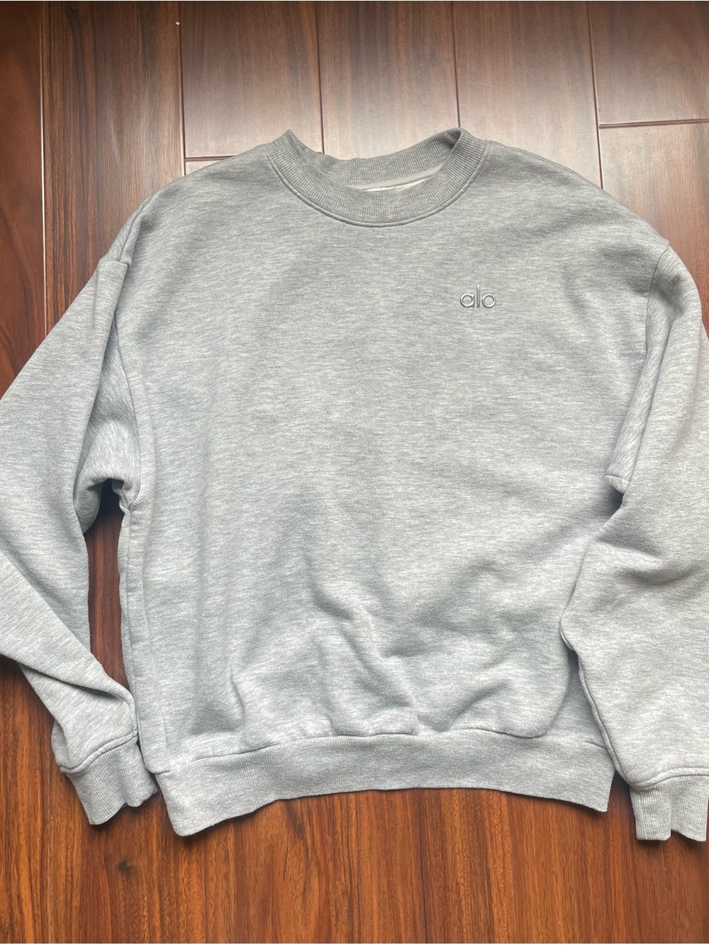 ALO XS Gray Crewneck Sweatshirt